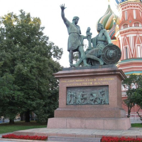 Немного информации о Памятнике Минину и Пожарскому в Москве!