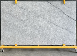 Мрамор в слебах серый полированный/ Grey polished marble